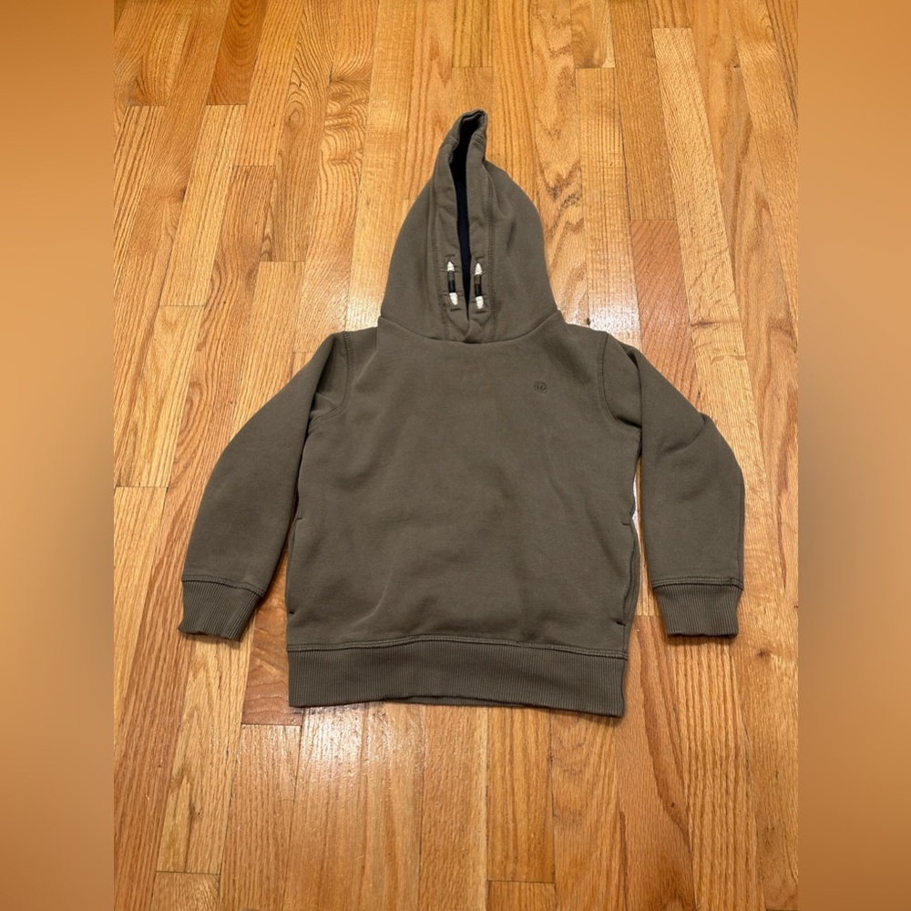 Boy’s hoodie brand Fat Face